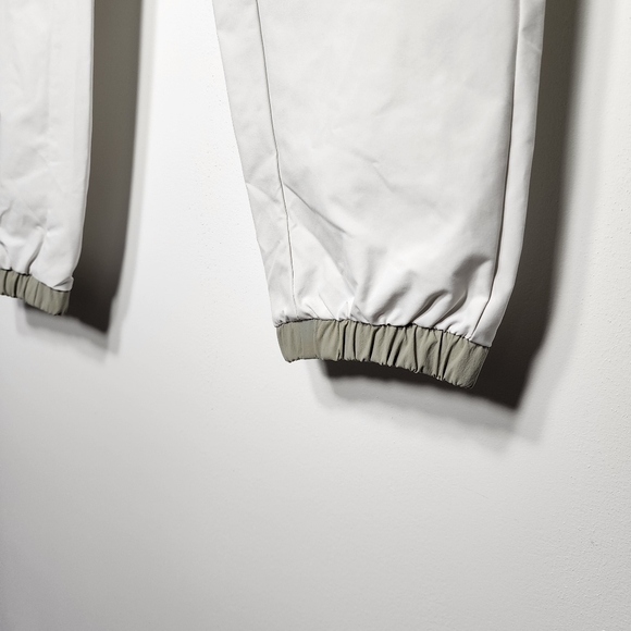 New! Adidas Voyage Active Outdoor Zip Off Trousers Pants | Men's Size Med HE5255 - Picture 7 of 10